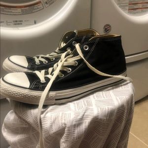 Men’s black converse size 10